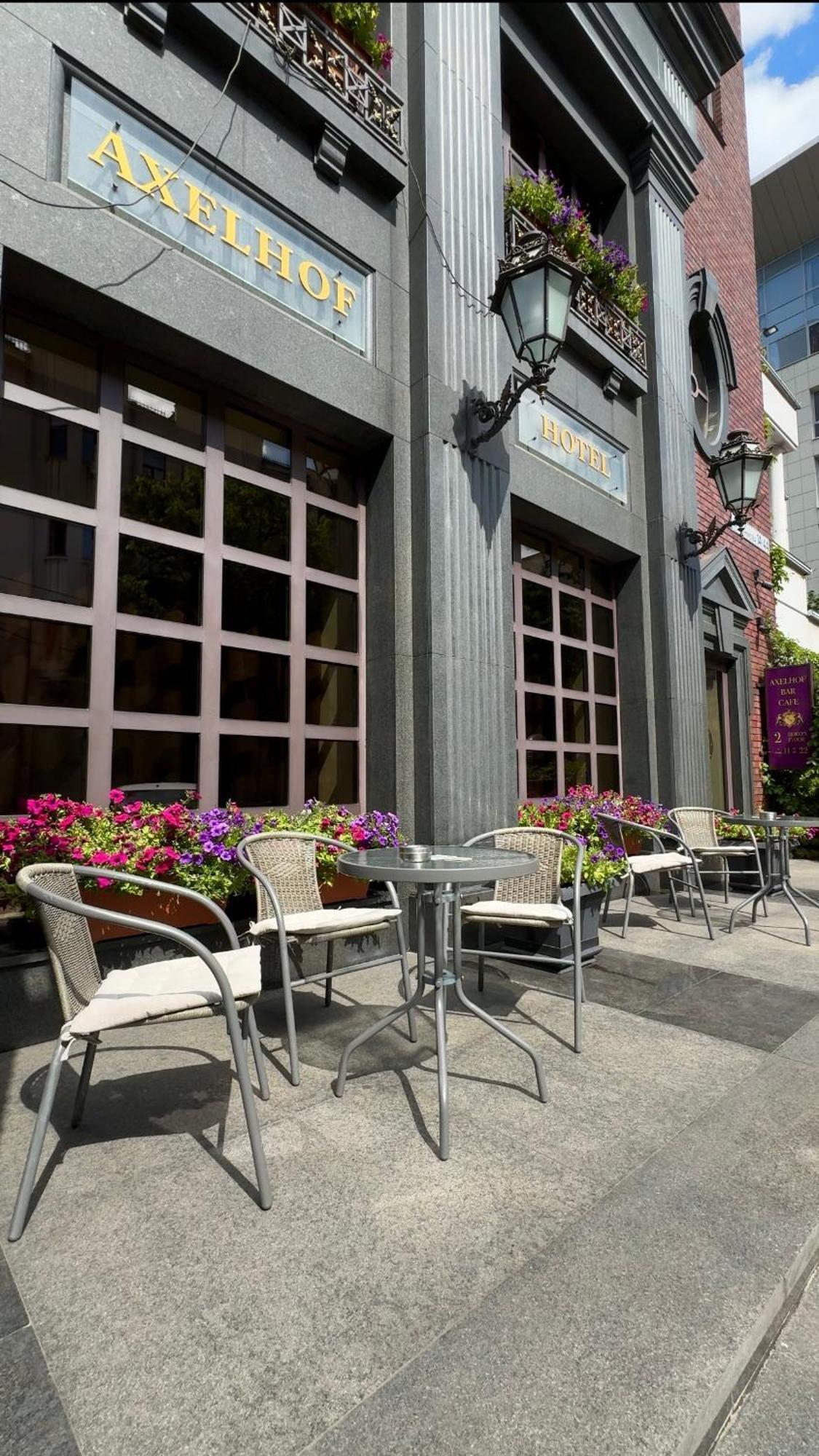 Axelhof Boutique Hotel Dnipro Exterior foto